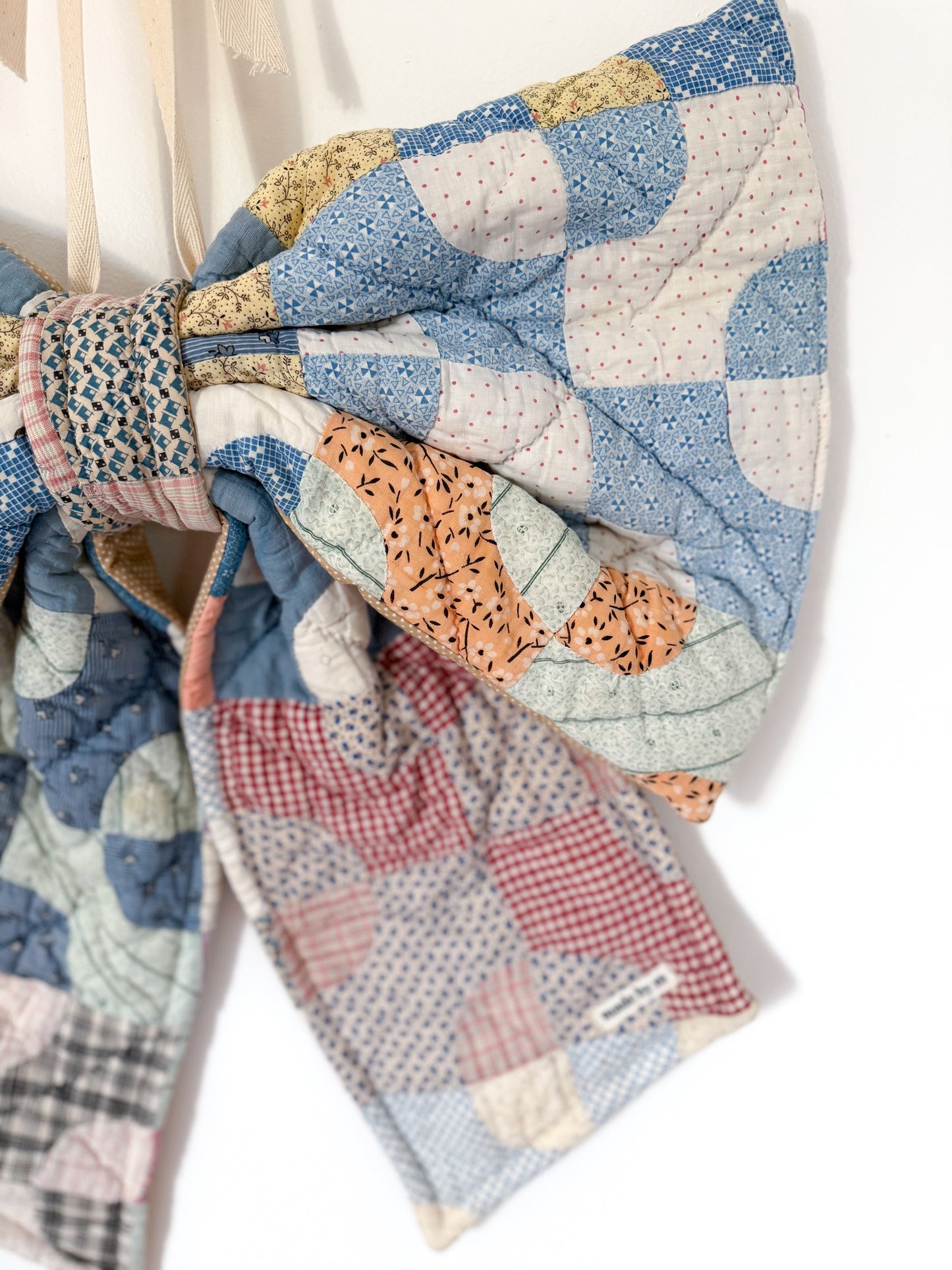 Giant Quilt Bow